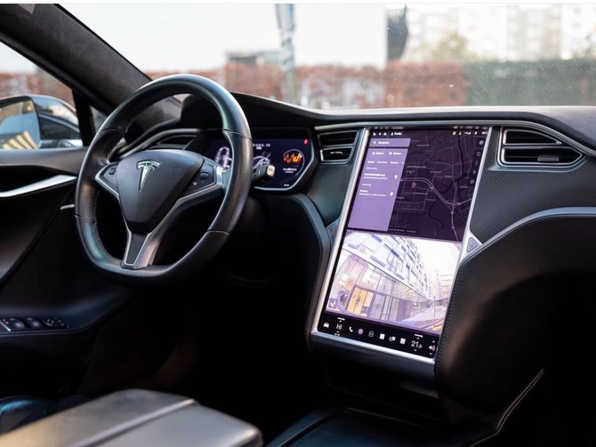 Tesla interieur